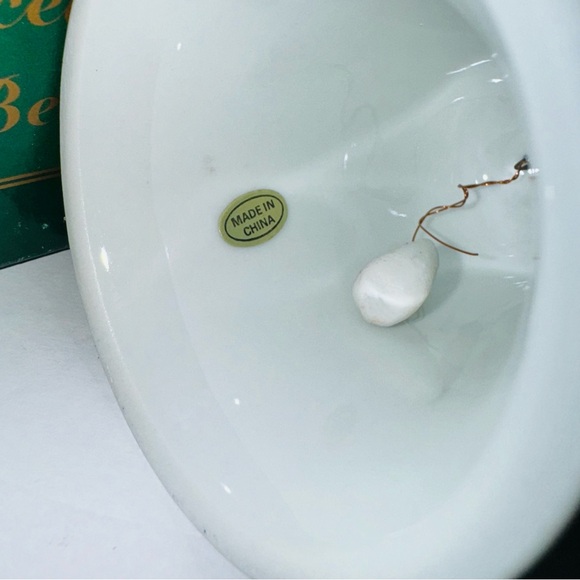 Spode Porcelain Christmas Tree Bell Ornament Hand Bell, 2001 - Picture 8 of 9